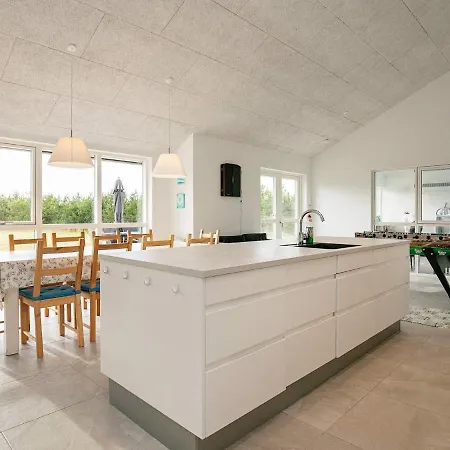 Xxxvii Holiday home *