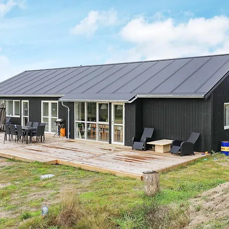 Xxxvii Holiday home