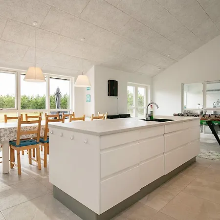 8 Person In Ferienhaus *